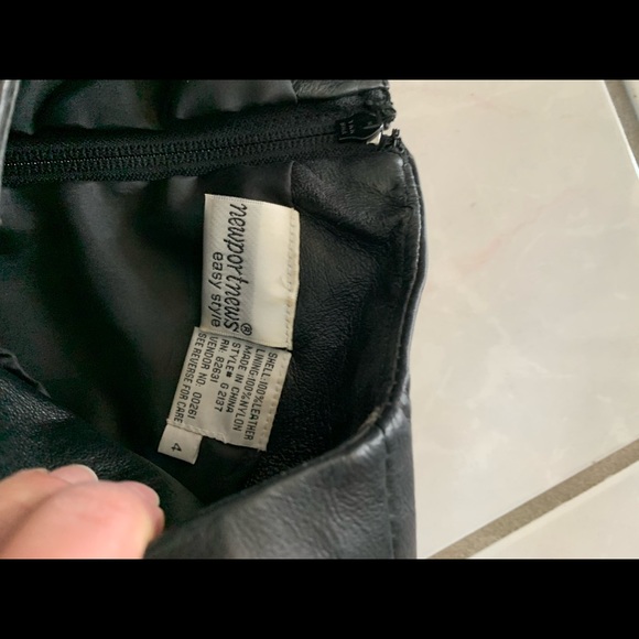 SOLD!!’Newport News leather top - Picture 3 of 8